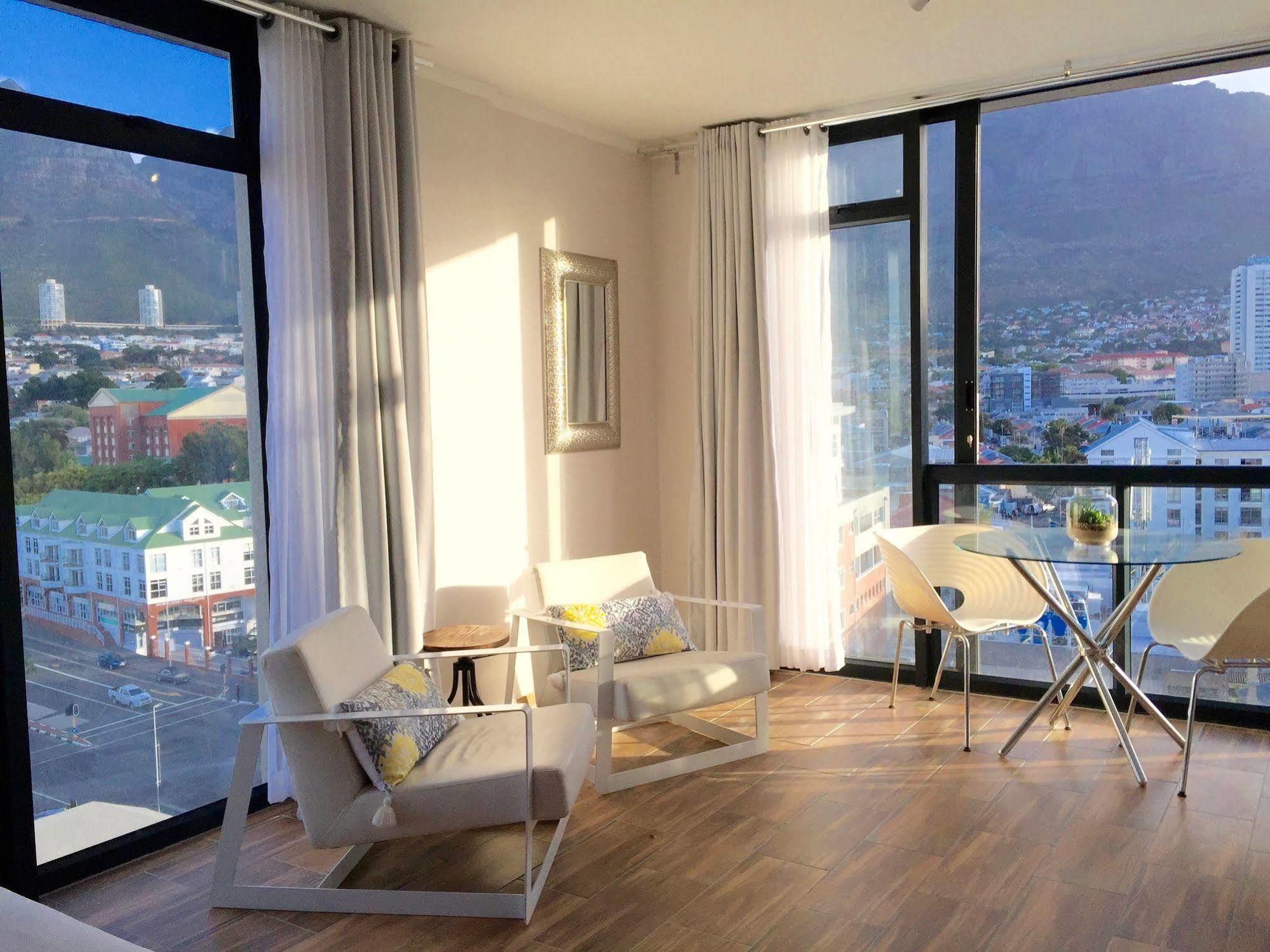 Urban Oasis At The Four Seasons Apartamento Cidade Do Cabo Exterior foto